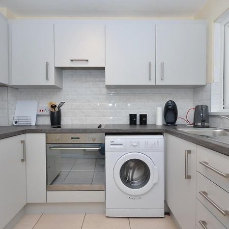Bright Stylish 2 Bedroom Garden Apartment South Belfast Close To Everything Exteriör bild